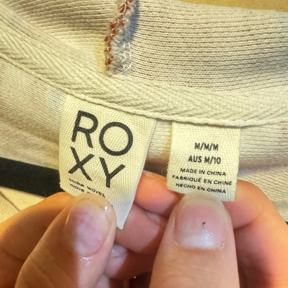 Roxy Pullover - image 3